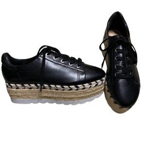 GUESS Women's Gracen Platform Tennis Shoe - Size 40/ 8.5